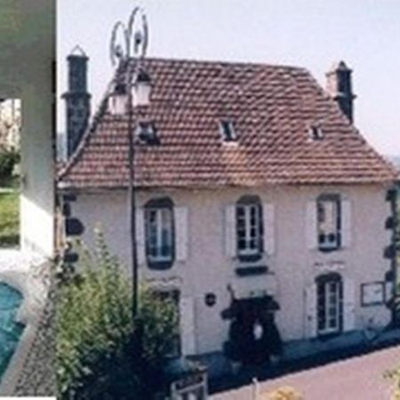 Auberge Hotel De Tournemire - Cantal Exterior foto