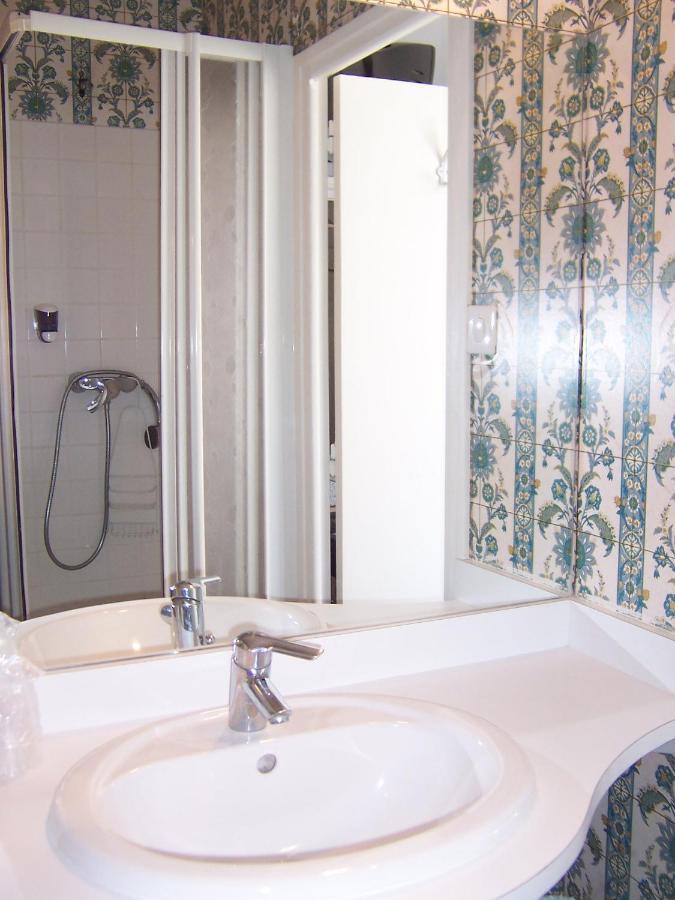 Auberge Hotel De Tournemire - Cantal Zimmer foto